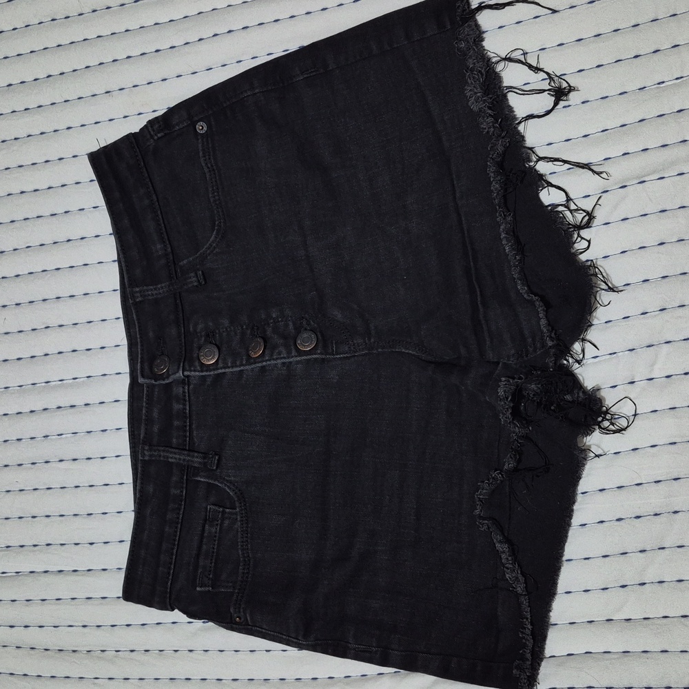 🌼4/$10 - Old Navy high-rise denim shorts